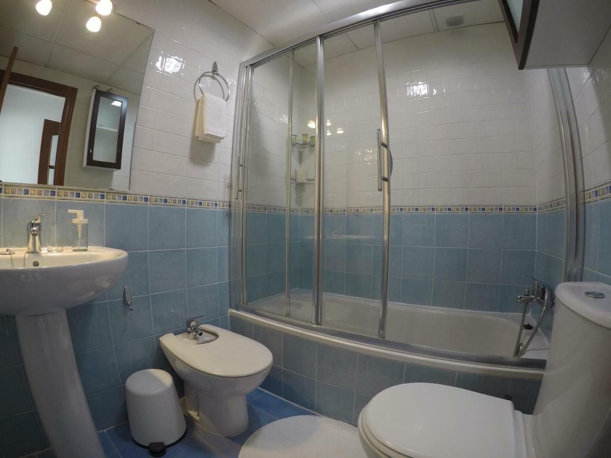 The Best Hostelito! Free Parking เซบีญา ภายนอก รูปภาพ