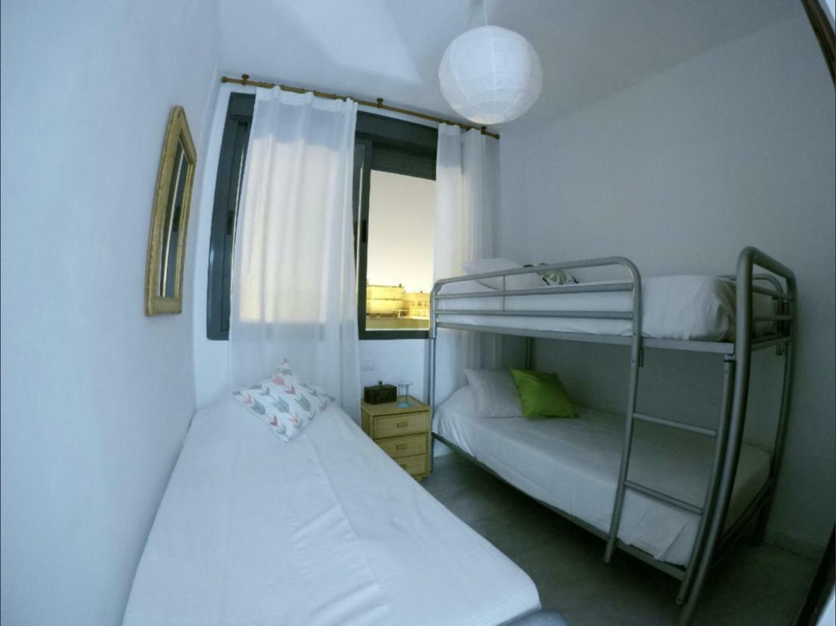 The Best Hostelito! Free Parking เซบีญา ภายนอก รูปภาพ